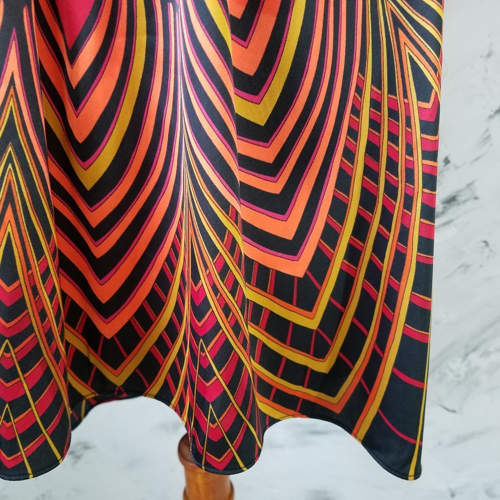 NICOLE MILLER Bold Red & Orange Flowing Camisole - Picture 5 of 7